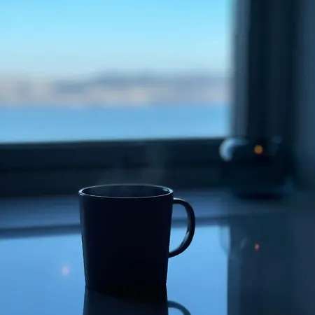 Unique With Fantastic Views Apartment