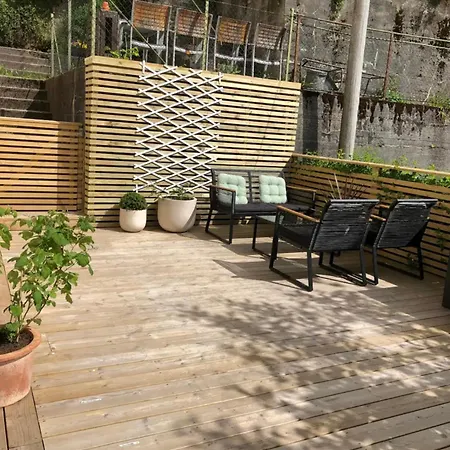 Unique With Fantastic Views Lägenhet