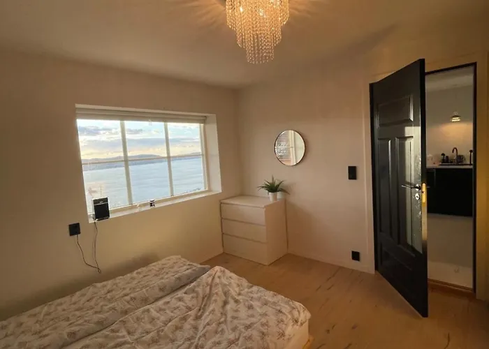 Unique With Fantastic Views شقة برغن