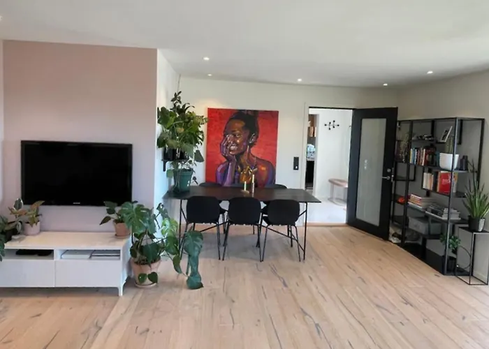 Unique With Fantastic Views *